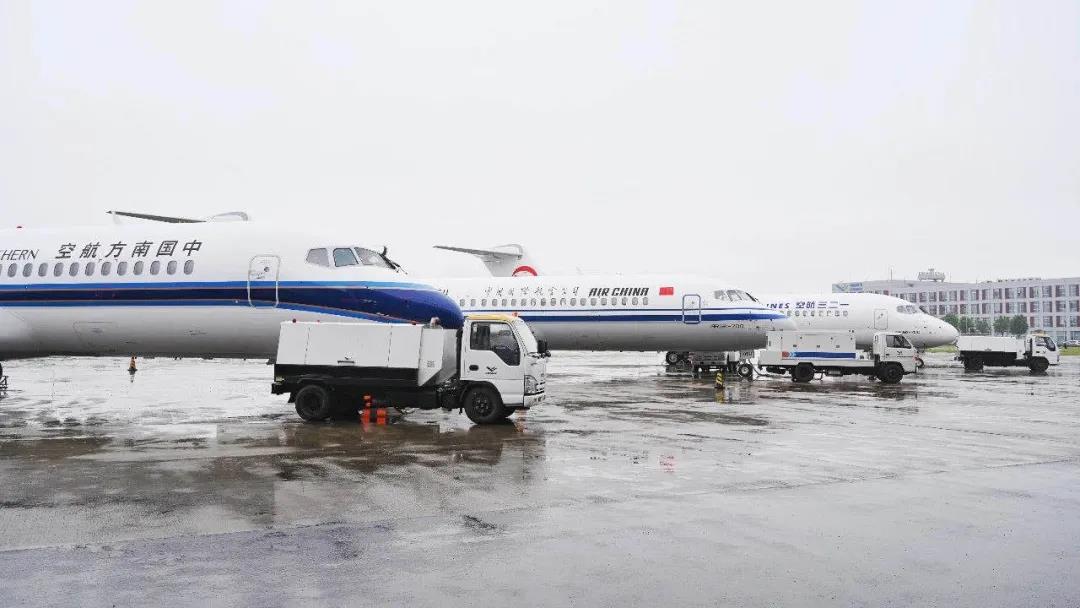 國產ARJ21飛機